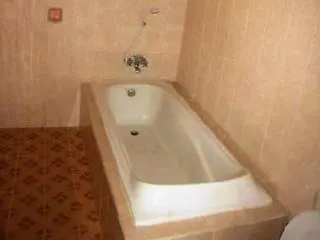 Kutuh Tirta Arum Guest house *